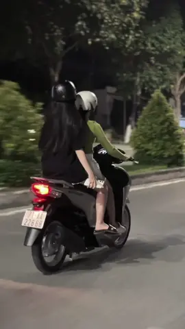 Chiếc nhẫn cưới ngày nào .. #xuhuongtiktok #fyp #viral 
