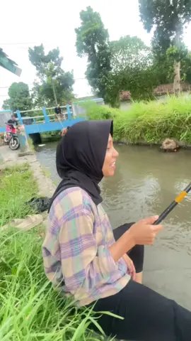 Dinah mangkanya, jember lokalan#xybca #fyp #trending #jember24jam #mancing 