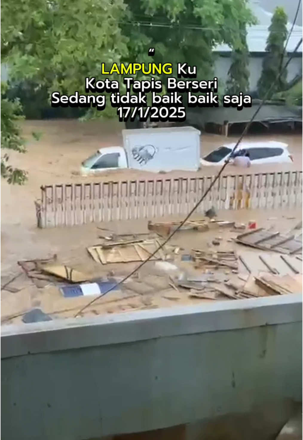 Lagi ga mikirin Upload konten . Lampungku Hari ini sedang tidak baik 🥹😭 #bencanaalam #banjir2025 #banjir 