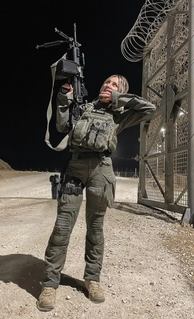 CALL OF DUTY 🇮🇱💪 Israel, my land, my people.....God's people #idf #girlspower #girlsincombatboots #militarylife #militarytiktok #dont #mess #with #IDF #shalom #fypシ゚viral🖤tiktok☆♡🦋myvideo 