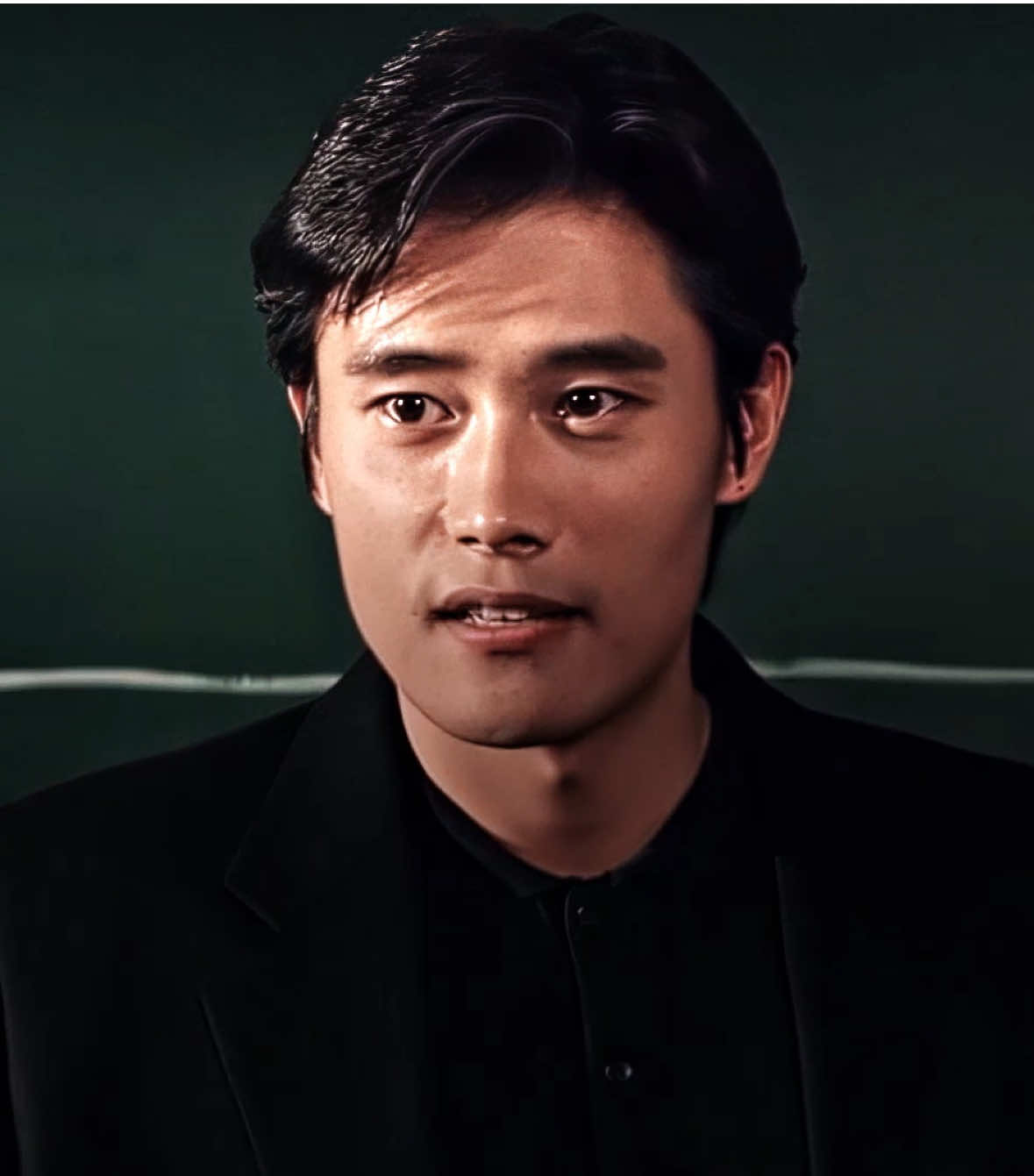 I sobbed and balled my eyes out cuz of this movie.. | bungee jumping of their own #leebyunghun #frontman #bungeejumpingoftheirown #bungeejumping #sad #ae #fyp #fy #foryou #foryoupage #kdrama #edit #deftones #squidgame 