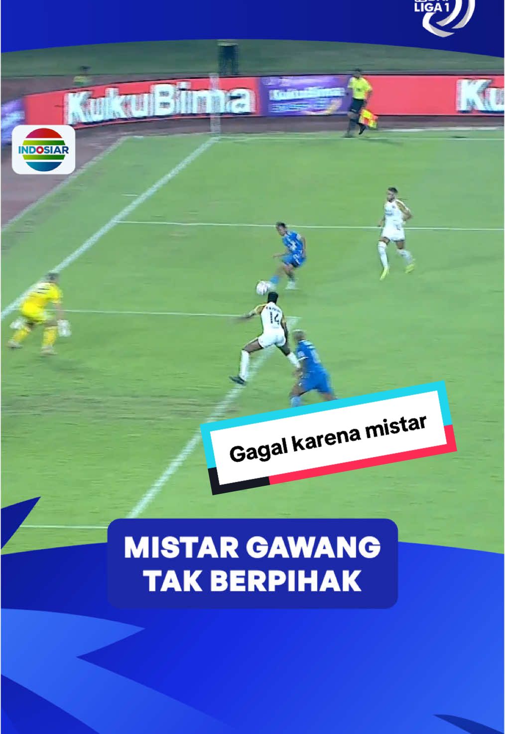 Upaya Persib buat menyamakan kedudukan digagalkan tiang gawang. 😮‍💨😮‍💨 #BRILiga1 #IndosiarSports #IndosiarRumahSepakbolaIndonesia #BRImoMudahSerbaBisa 