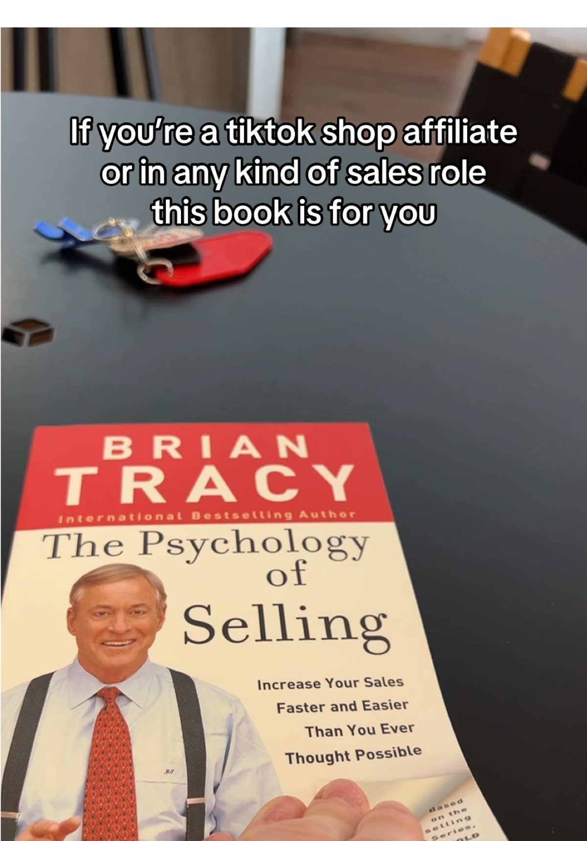 #BookTok #book #psychology #selling #tiktokaffiliate #affiliatemarketing 