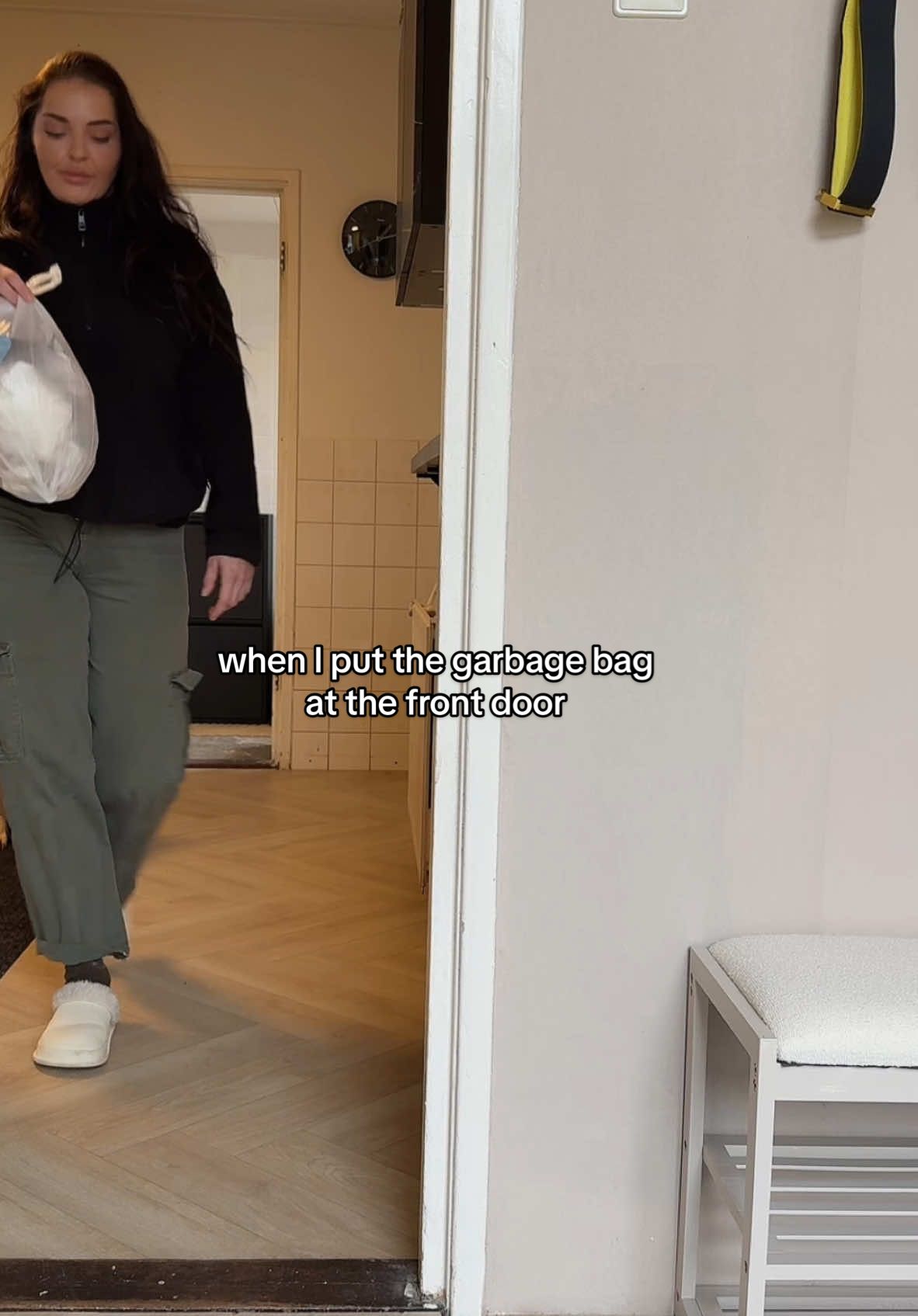 Her YouTube name has to be The TrashQueen 😂 #fyp #foryou #foryoupage #vj #voorjoupagina #voorjou #marenenraffie #marenraffieodincupcake #bundleofbullies @Zoo Snoods 