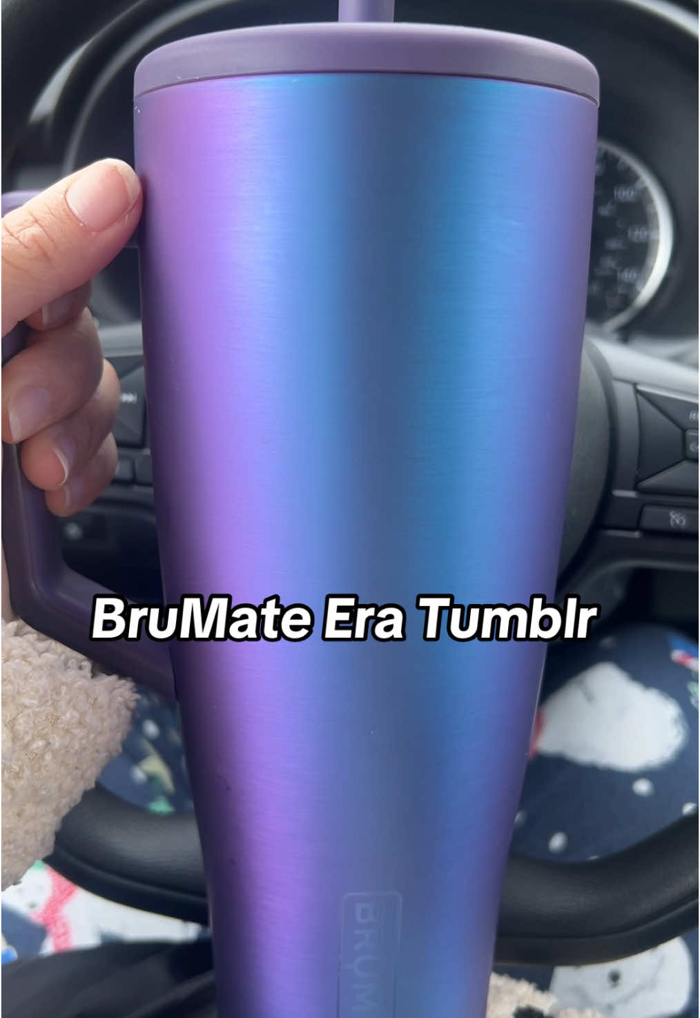 In my @BrüMate era 😩🤍 #brumate #tumblr #leakproof #brumateera 