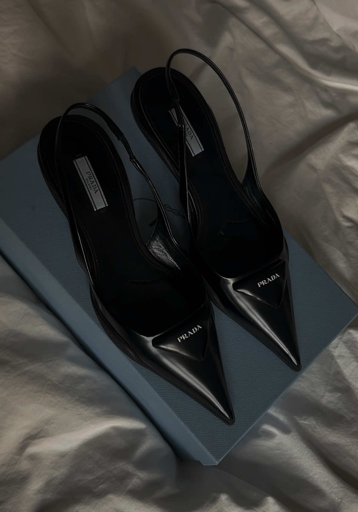 chefs kiss to @Prada for these💋 #prada #heels #kittenheels #fashion #fashiontiktok 