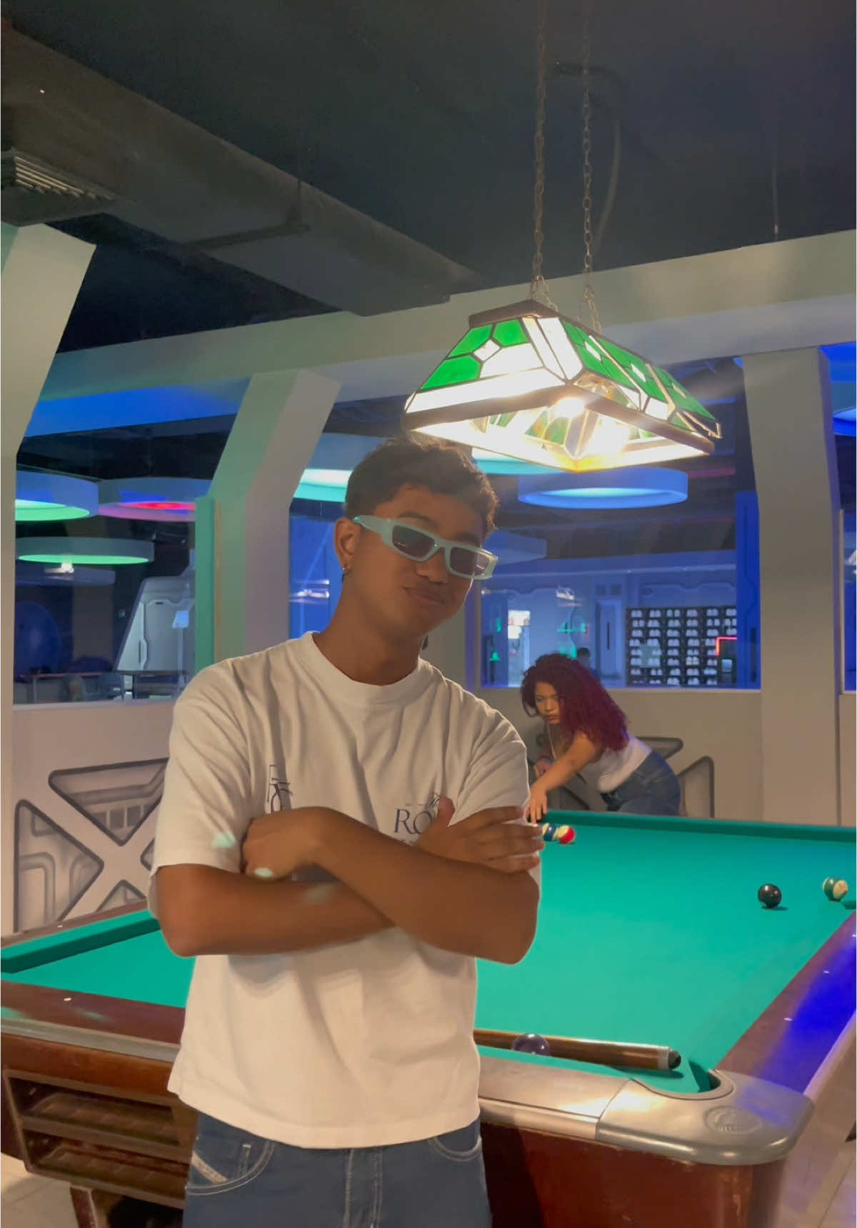 La noche cósmica recién empieza 😎🚀✨ #cosmicbowling #paratiii #verano #fyp #2025 #sanmiguel #Viral #team @Marce🗣️ 