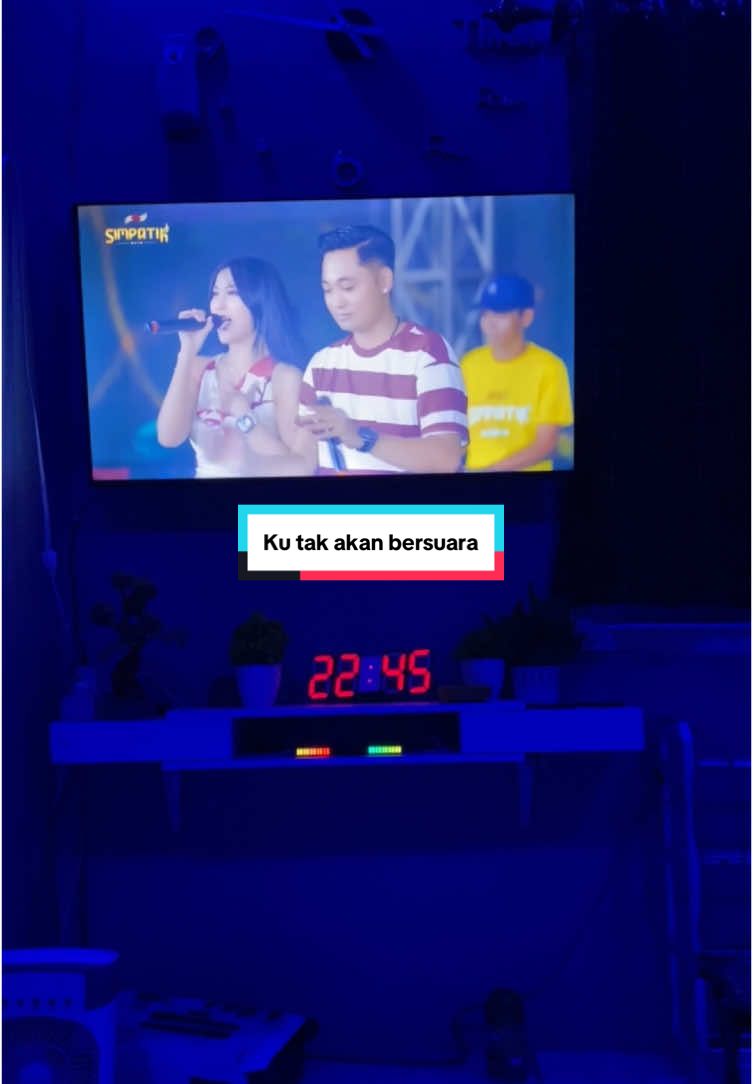 Ku tak akan bersuara _ Irwan krisdiyanto ft Linda ayunda #kutaakanbersuara #irwandacademy2 #lindaayunda #simpatikmusic #fyp #storydangdut #masukberandafyp #lewatberandafyp 