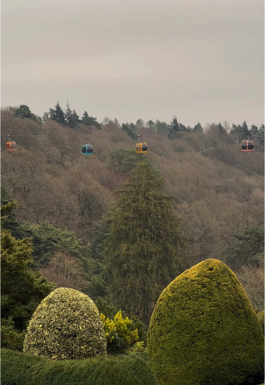 The iconic Skyride is soaring through testing as part of a multi-million pound investment 🚡✨ #altontowers #themeparks #skyride 