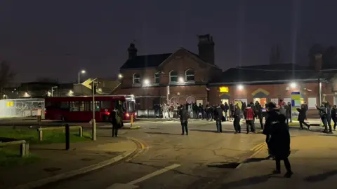 Moments before disaster… joined with @ELT & @AS⚡ | ENL111 (LX11AWP) seen at @ Ockendon Station leaving after doing the last shift on the 347 back to Grays (GY) This route is now withdrawn. #fypシ #londonbus #arriva #347 #ockendon #enviro200 #voith #lastday 