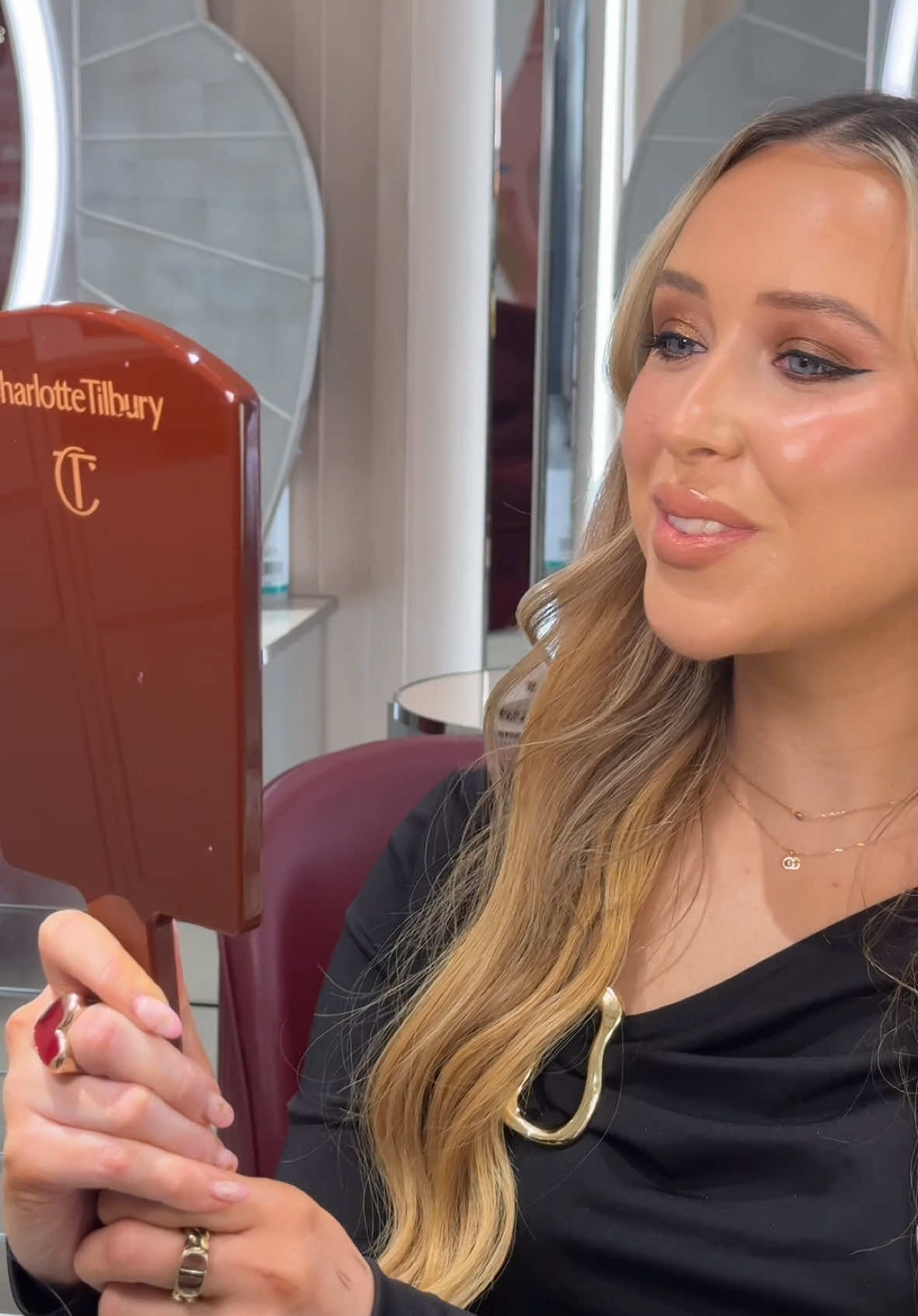Book in for an appointment with one of our artists today! Choose from one of Charlottes 10 Iconic looks 🤍  1 Hour Service / £70 Redeemable on products ✨ @gabriellexartistry  Find all details on our website and use the link in our bio to book! ✨ #fyp #foryoupage #charlottetilbury #charlottetilburyglasgow #glasgowbuchananstreet #glasgowtiktok #ukteamtilbury #charlottetilburyboutiqueglasgow #contourwand 