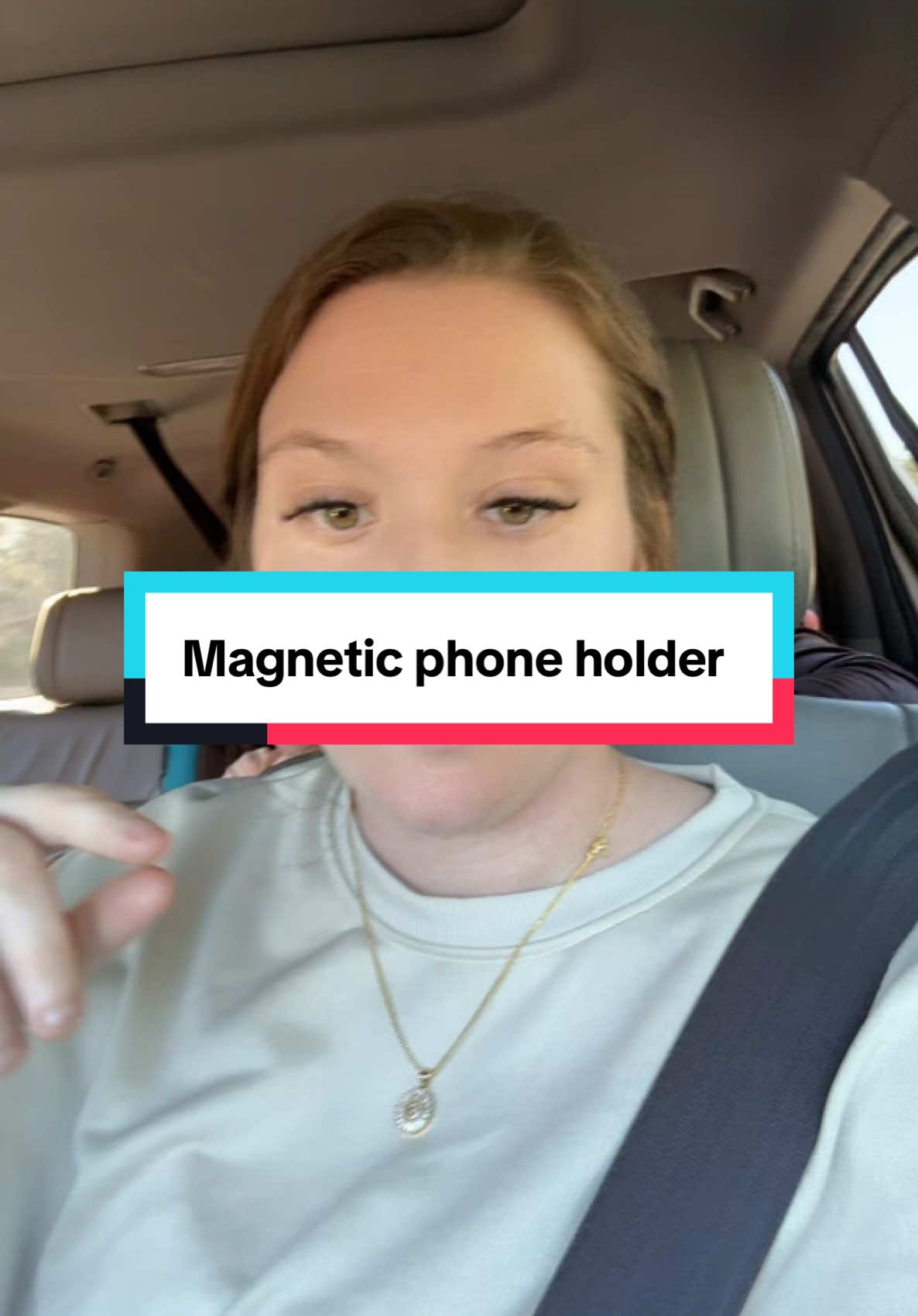 Everyone needs one of these phone holders for their car. #phoneaccessories #magneticholder #iphonetricks #caraccessories #foryouu #tiktokshop #baseusphoneholder @BaseusUSOfficialStore 