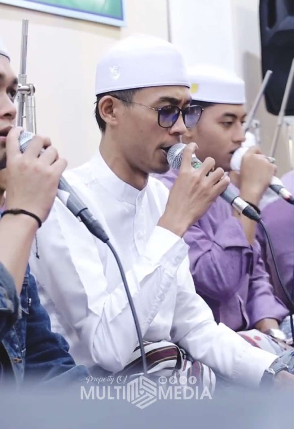 KHOBBIRI BANJARI || Majelis Gandrung Nabi #gandrungnabi #majelisgandrungnabi #fyp #khobbiri #sholawatan #sholawat #sholawatan_yuk #sholawatanyuk #viraltiktok #viralvideo #viral #trendingsong #trendingaudio #trendingvideo #trendingtiktok #trending #terbaru 