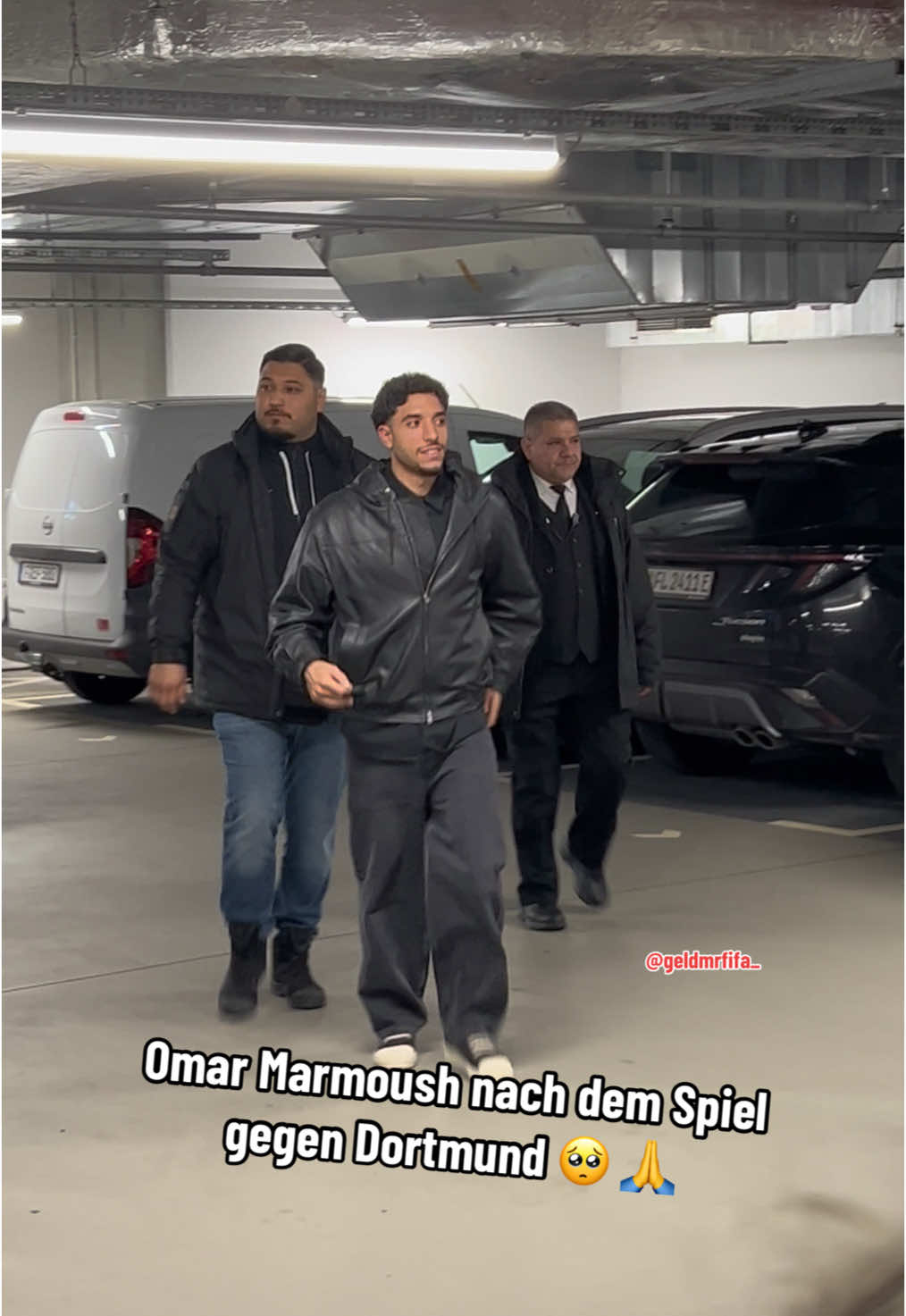 Marmoush hat sich nochmal bei den Fans verabschiedet 😍 #football #eintrachtfrankfurt #omarmarmoush #respect #live #mancity #moment #sad #geldmrfifa_ #emotional #share #ägypten #transfer #baller #fans #marmoush #foryou #viral #🥺 #🙏 