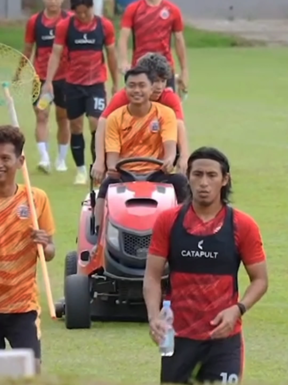 ada ada aja kelakuan mas mas jepang yang satu ini🤣 #ryomatsumura#matsumura#persijajakarta#persijaday#fyp 