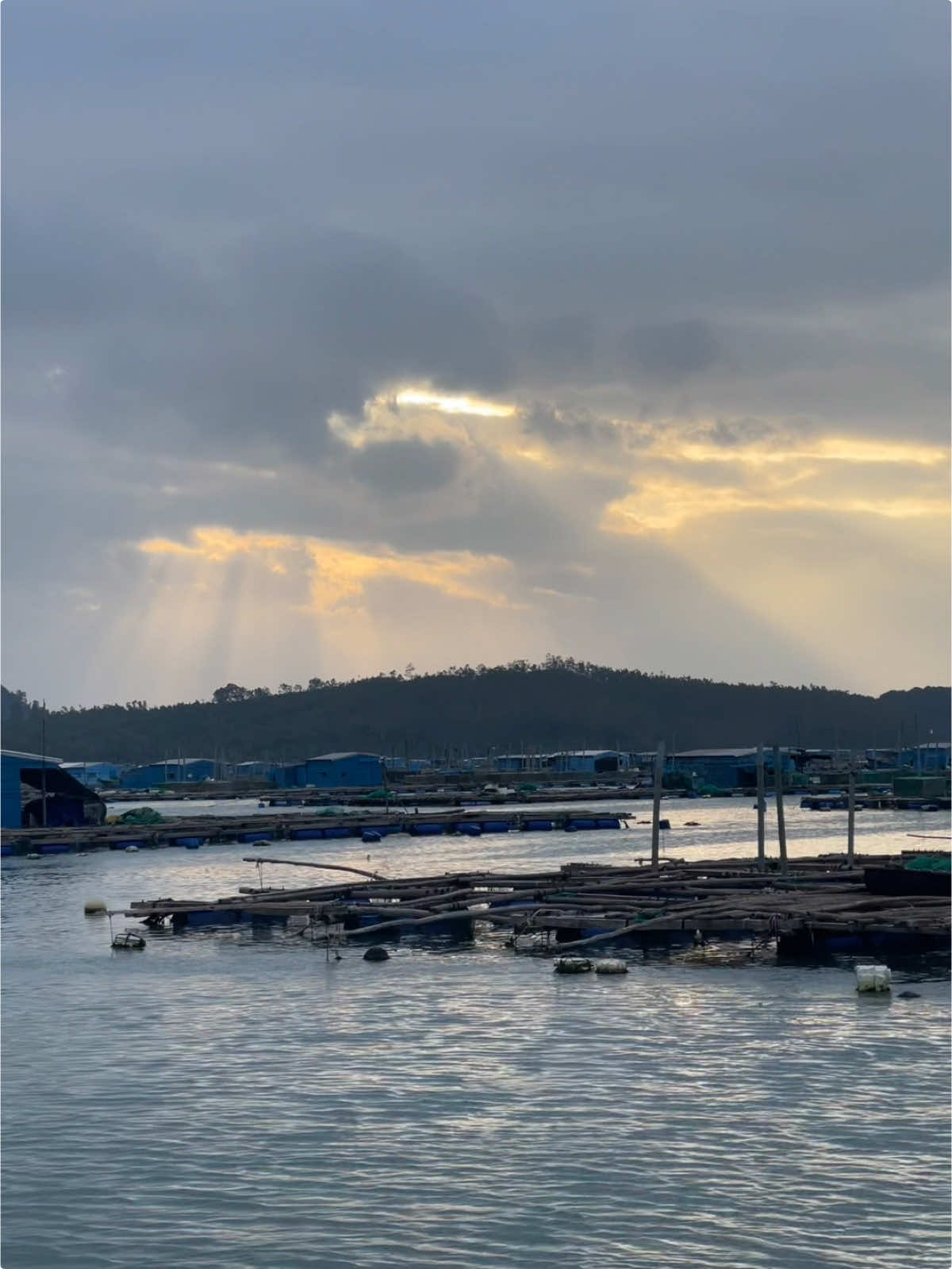 em biết là anh yêu em mà..