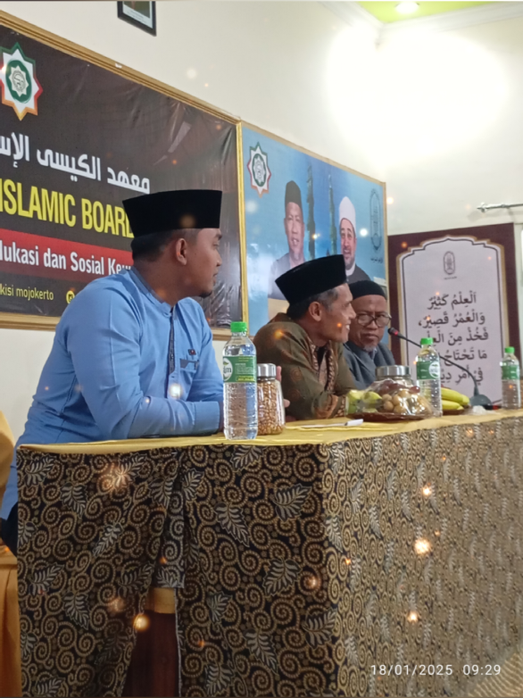 Kunjungan MTs Negeri 4 Malang ke Ponpes eLKISI Mojokerto