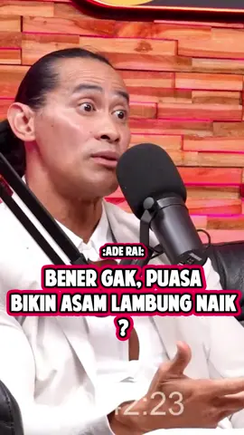 Ade Rai menjelaskan kepada Ebel Cobra bahwa puasa bisa membuat asam lambung naik, tapi dirinya juga mengatakan di sebagian orang lain ternyata puasa tidak bikin asam lambung naik. Ade Rai menjelaskan mengapa bisa begitu. Biar gak salah paham, langsung nonton full “podhub” di youtube: Deddy Corbuzier #puasa #aderai #podhub #videoviral #fyp