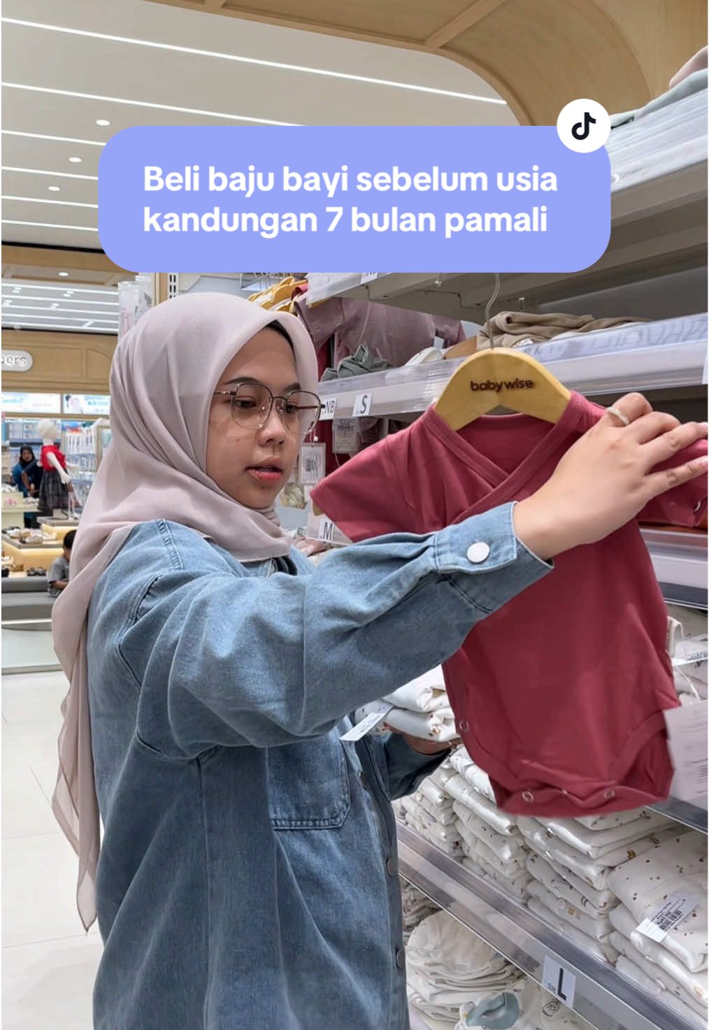 Sharing dong Moms beli baju bayi di usia kandungan berapa bulan?? #babywise #bsd #perlengkapanbayi #babywiseflagshipstore 