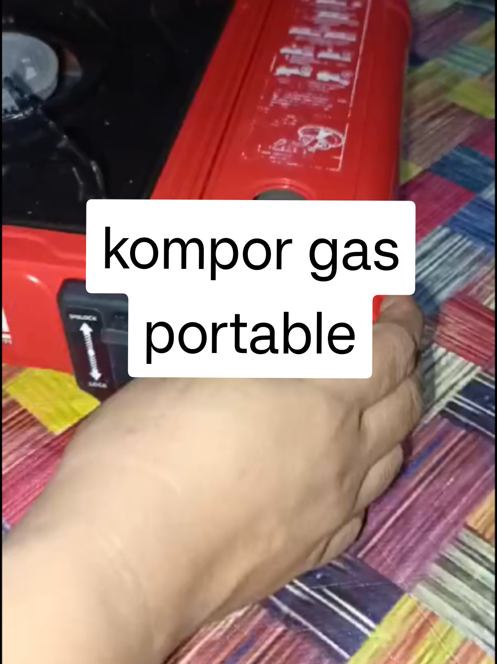 malam-malam pingin yg pedes-pedes,masak diluar sambil ngangin😋yg mau samaan kompor gas portable nya bisa lngsung di co di keranjang kuning#komporgasportable #komporgas2in1 #komporkamping 