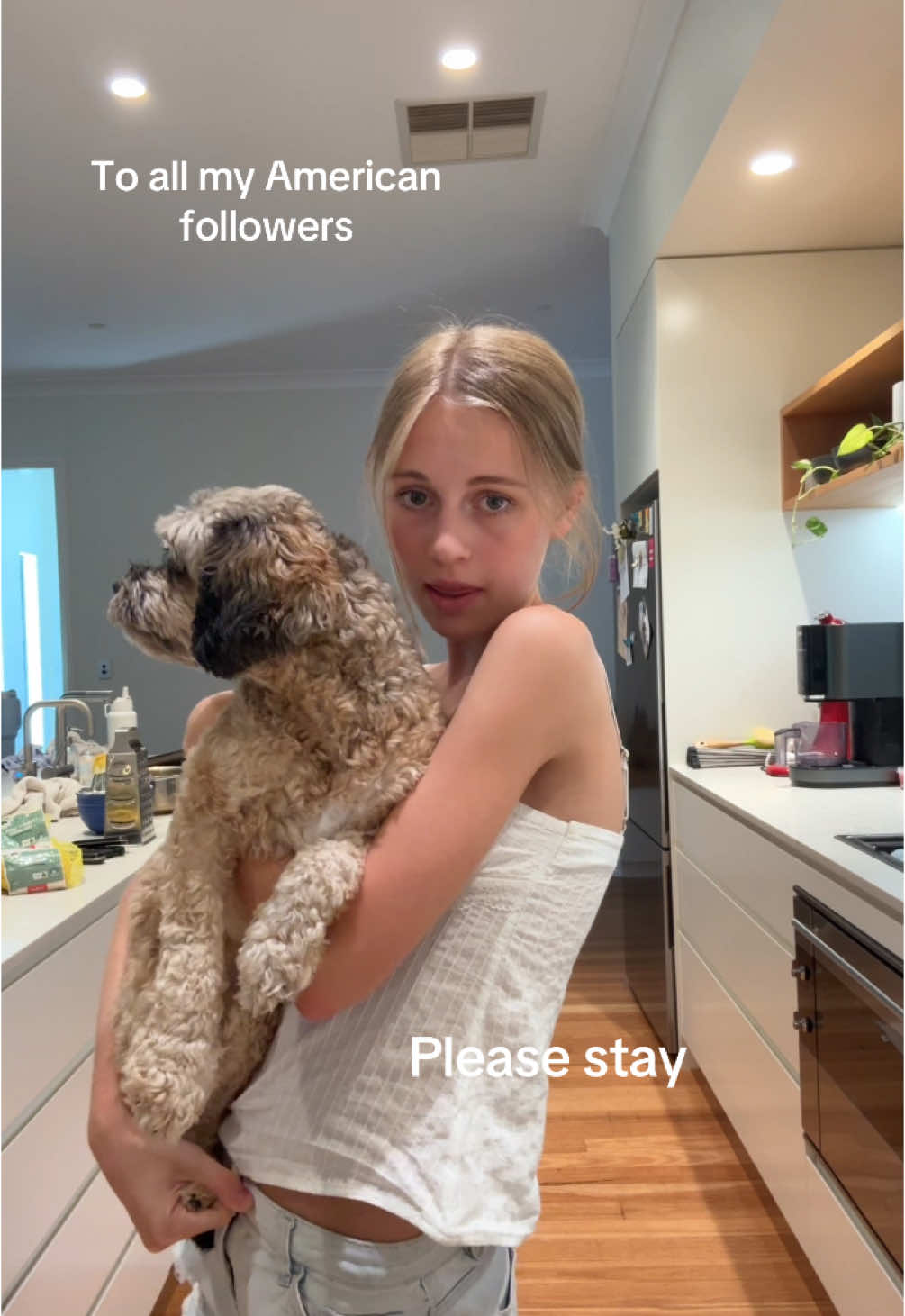 Follow my instagram chloeslife6 xx #dontbantiktok #pleasestay #byeamericantiktokers #tiktokban #stay #creatorsearchinsights #fyp