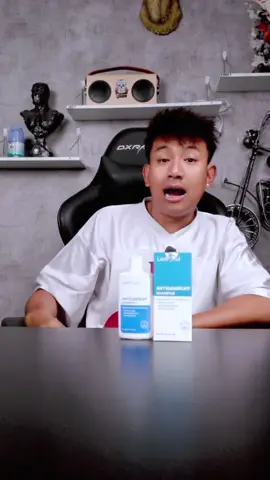 Ai đầu có gàu giơ tay lên nào