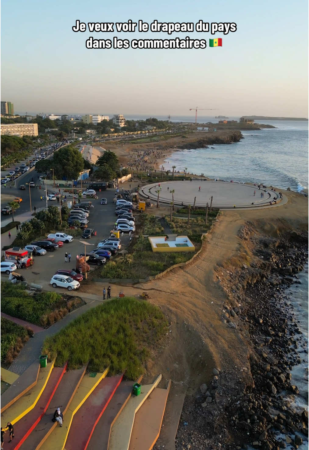 Corniche Ouest 📍🇸🇳 Insta: issiaga_photography  #senegalaise_tik_tok🇸🇳pourtoichallenge #issiaga_photography #tiktok_senegal🇸🇳 #travelworld #coucherdesoleil #senegal 