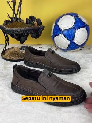 Sepatu pria kasual kulit asli