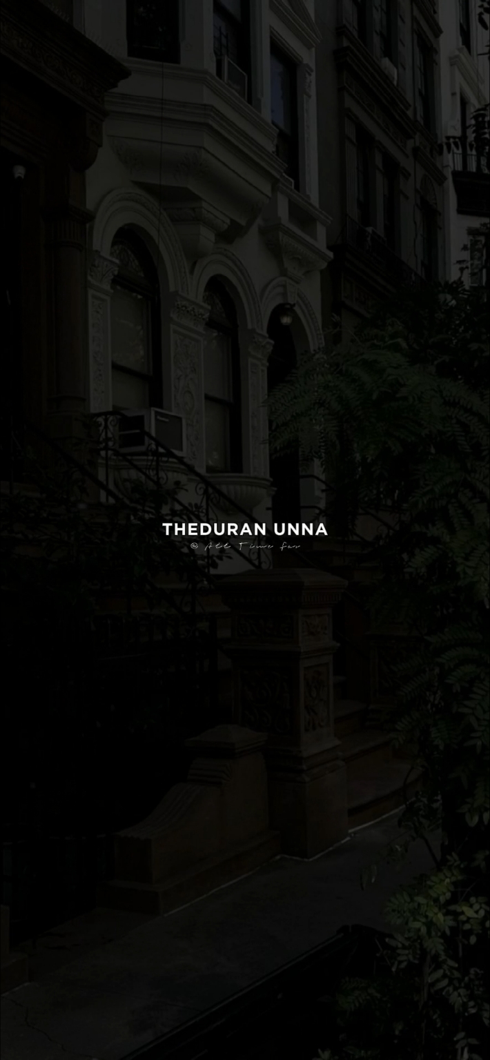 Nenjukkulla unna naan thaan.. 💝✨ #dimman #trending #song #all_time_fav__ #thissong #favorite #lyrics #nostalgia #mention #yourlove #she #addicted #whatsappstatus 