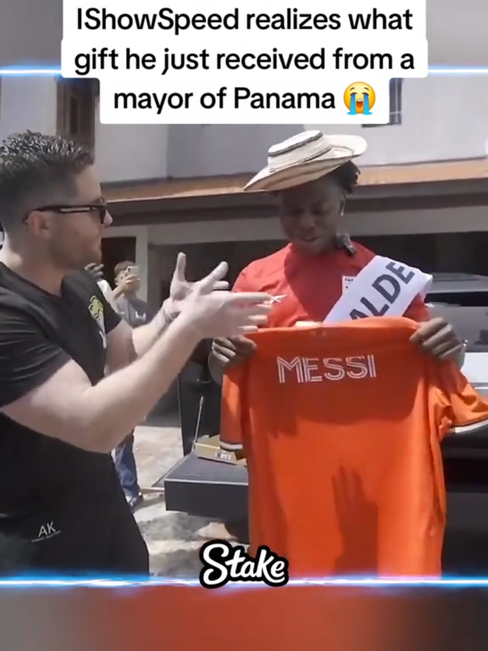 IShowSpeed realizes what gift he just received from a mayor of Panama 😭 #ishowspeed #fyp 