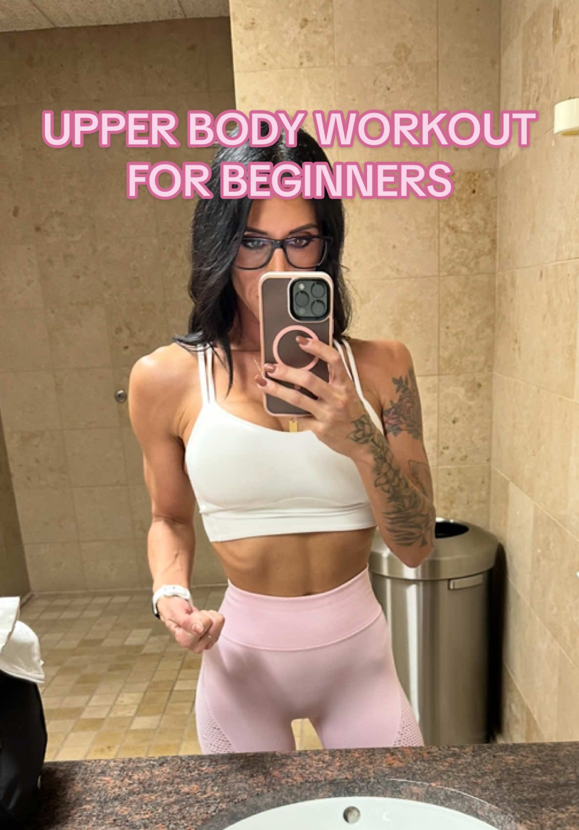 Beginner Upper Body Workout 💪🏻start with lighter weight & increase with each set while lowering your reps! #upperbody #bodybuilding #creatorsearchinsights #beginnerworkout #FitTok #shoulderworkout 