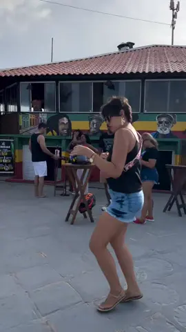 Reggae na praia  #reggaedomaranhao #comodancarreggae #reggaecoladinho #dancandoreggae 
