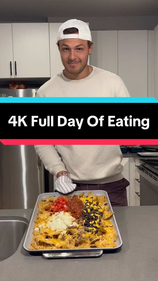 This is what a full day of eating 4,000 calories with only real real foods looks like If you want to put on weight while eating clean, this is how you need to be eating I was able to go from 190 to over 210 as a d1 athlete while eating like this It changed my career and can change yours too Follow for more #cleaneating #bulking #creatorsearchinsights 