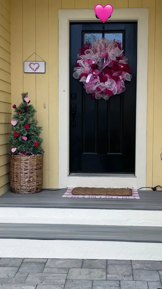 Valentine ready # valentine#crafts#holidaydecor 