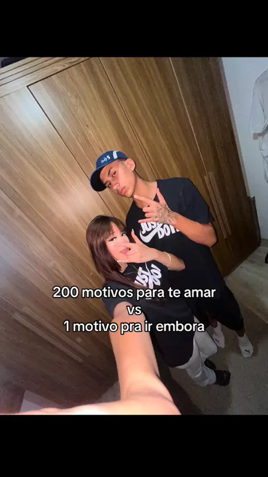 200 motivo pra te amar vs 1 motivo pra te abandonar 1. Seu sorriso 2. Seus olhos 3. Seus cabelos 4. Seu jeito 5. Seu coração 6. Seu toque 7. Sua presença 8. Sua voz 9. Sua lealdade 10. Seu brilho 11. Sua calma 12. Sua gentileza 13. Seu amor 14. Seu toco 15. Seu otimismo 16. Sua resiliência 17. Sua ternura 18. Sua compaixão 19. Sua bondade 20. Sua força 21. Seu carinho 22. Seu encanto 23. Seu estilo 24. Sua energia 25. Seu sorriso 26. Sua luz 27. Sua coragem 28. Seu humor 29. Seu jeito 30. Sua alma 31. Seu brilho 32. Sua graça 33. Sua sensibilidade 34. Sua sinceridade 35. Seu afeto 36. Sua honestidade 37. Seu apoio 38. Sua dedicação 39. Sua paciência 40. Seu amor 41. Seu cuidado 42. Seu calor 43. Sua suavidade 44. Seu charme 45. Sua imaginação 46. Sua sinceridade 47. Sua lealdade 48. Seu espírito 49. Sua felicidade 50. Sua inteligência 51. Sua generosidade 52. Seu entendimento 53. Sua serenidade 54. Sua perseverança 55. Seu ritmo 56. Sua doçura 57. Sua confiança 58. Sua paz 59. Seu olhar 60. Seu abraço 61. Seu vínculo 62. Seu carinho 63. Sua liberdade 64. Sua fé 65. Sua compreensão 66. Sua tranquilidade 67. Seu equilíbrio 68. Sua vitalidade 69. Sua empatia 70. Sua alegria 71. Sua inteligência 72. Sua esperança 73. Seu aconchego 74. Sua suavidade 75. Sua generosidade 76. Seu altruísmo 77. Seu apoio 78. Sua bondade 79. Seu coração 80. Sua sinceridade 81. Seu humor 82. Sua criatividade 83. Sua empatia 84. Sua espontaneidade 85. Seu olhar 86. Sua autenticidade 87. Sua harmonia 88. Sua honestidade 89. Seu entusiasmo 90. Sua determinação 91. Sua tranquilidade 92. Sua independência 93. Sua risada 94. Sua preocupação 95. Sua alegria 96. Sua positividade 97. Sua amizade 98. Sua proteção 99. Sua admiração 100. Sua visão 101. Seu otimismo 102. Seu respeito 103. Sua beleza 104. Sua espontaneidade 105. Seu consolo 106. Sua ternura 107. Sua humildade 108. Seu espírito 109. Seu vigor 110. Seu respeito 111. Sua sinceridade 112. Sua calma 113. Sua gratidão 114. Seu cuidado 115. Sua generosidade 116. Sua energia 117. Seu encantamento 118. Sua perspicácia 119. Sua empatia 120. Sua gratidão 121. Seu entusiasmo 122. Sua suavidade 123. Seu acolhimento 124. Sua confiança 125. Sua dedicação 126. Sua inteligência 127. Sua coragem 128. Sua paz 129. Sua fortaleza 130. Seu zelo 131. Sua ternura 132. Sua paciência 133. Sua entrega 134. Sua compaixão 135. Sua presença 136. Seu foco 137. Sua resiliência 138. Sua sensatez 139. Seu amor 140. Sua amizade 141. Sua força 142. Sua gentileza 143. Sua paixão 144. Seu charme 145. Sua serenidade 146. Sua positividade 147. Seu apoio 148. Sua estabilidade 149. Seu apoio 150. Seu calor 151. Sua atenção 152. Sua serenidade 153. Sua leveza 154. Sua alegria 155. Seu orgulho 156. Sua persistência 157. Seu carinho 158. Sua sabedoria 159. Seu espírito 160. Sua confiança 161. Sua autenticidade 162. Sua tranquilidade 163. Seu amor 164. Sua sinceridade 165. Seu encanto 166. Sua tenacidade 167. Sua adaptação 168. Sua verdade 169. Seu alicerce 170. Sua beleza 171. Seu alívio 172. Seu afeto 173. Sua bondade 174. Seu magnetismo 175. Sua visão 176. Sua sabedoria 177. Seu humor 178. Sua calma 179. Sua criatividade 180. Seu olhar 181. Sua resiliência 182. Sua alegria 183. Seu empenho 184. Sua suavidade 185. Sua sinceridade 186. Seu brilho 187. Sua fé 188. Sua força 189. Seu apoio 190. Sua espiritualidade 191. Sua confiança 192. Sua dedicação 193. Seu afeto 194. Sua felicidade 195. Sua energia 196. Sua habilidade 197. Sua generosidade 198. Sua sabedoria 199. Seu zelo 200. Sua luz 1 Motivo: Tá procurando oq fi, tem motivos para eu ir embora não, é nois para sempre meu neneco💚💚 #fy #fyp #trends #casal #midia 