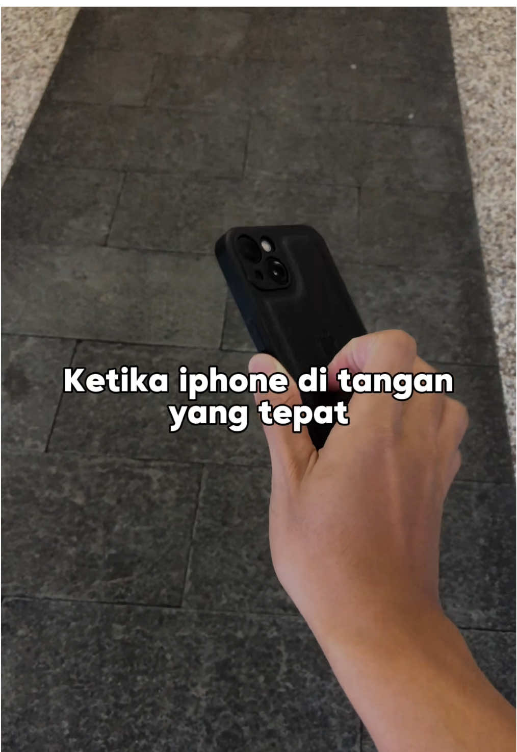 Ketika kita bisa maksimalin device yang kita punya sekarang 👌🏻 #iphonevideography #cameramovement #hapegrapher #mobilevideography #videotips #iphonetricks #shotoniphone #capcut 