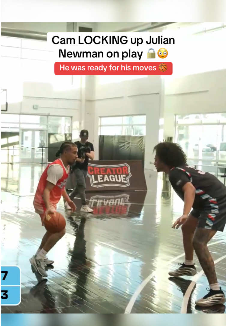 Cam was ready for Julian Newman on this play. 🍿🏀 @Creator League #juliannewman #camwilder #creatorleague #basketball🏀 #hoop #defense #basketballhighlights 