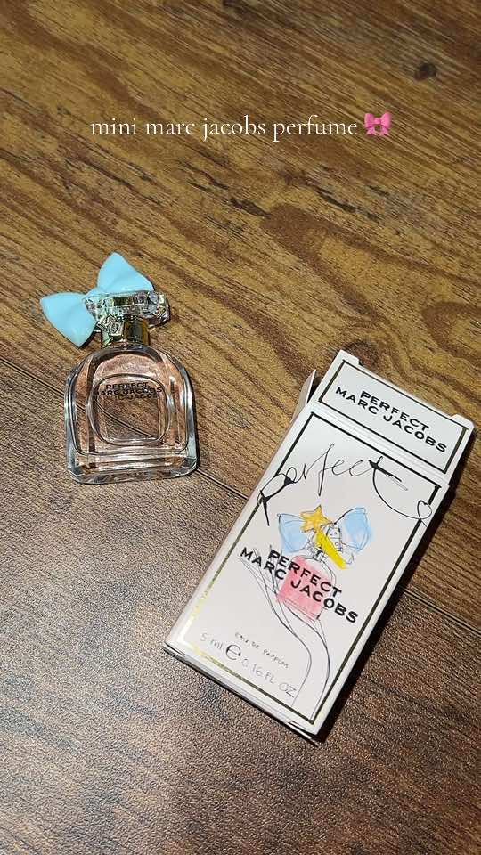 another mini to add to my collection 😍 #sephora #miniperfumes #marcjacobs #perfectmarcjacobs 