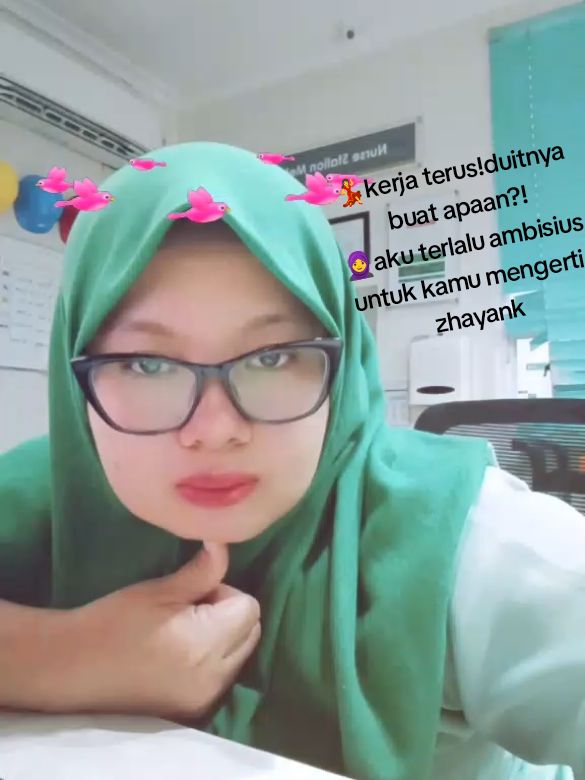 kerja happy gajian suka hati.siapa yg gmau!! #hospital #midwife #onduty #tangerang 