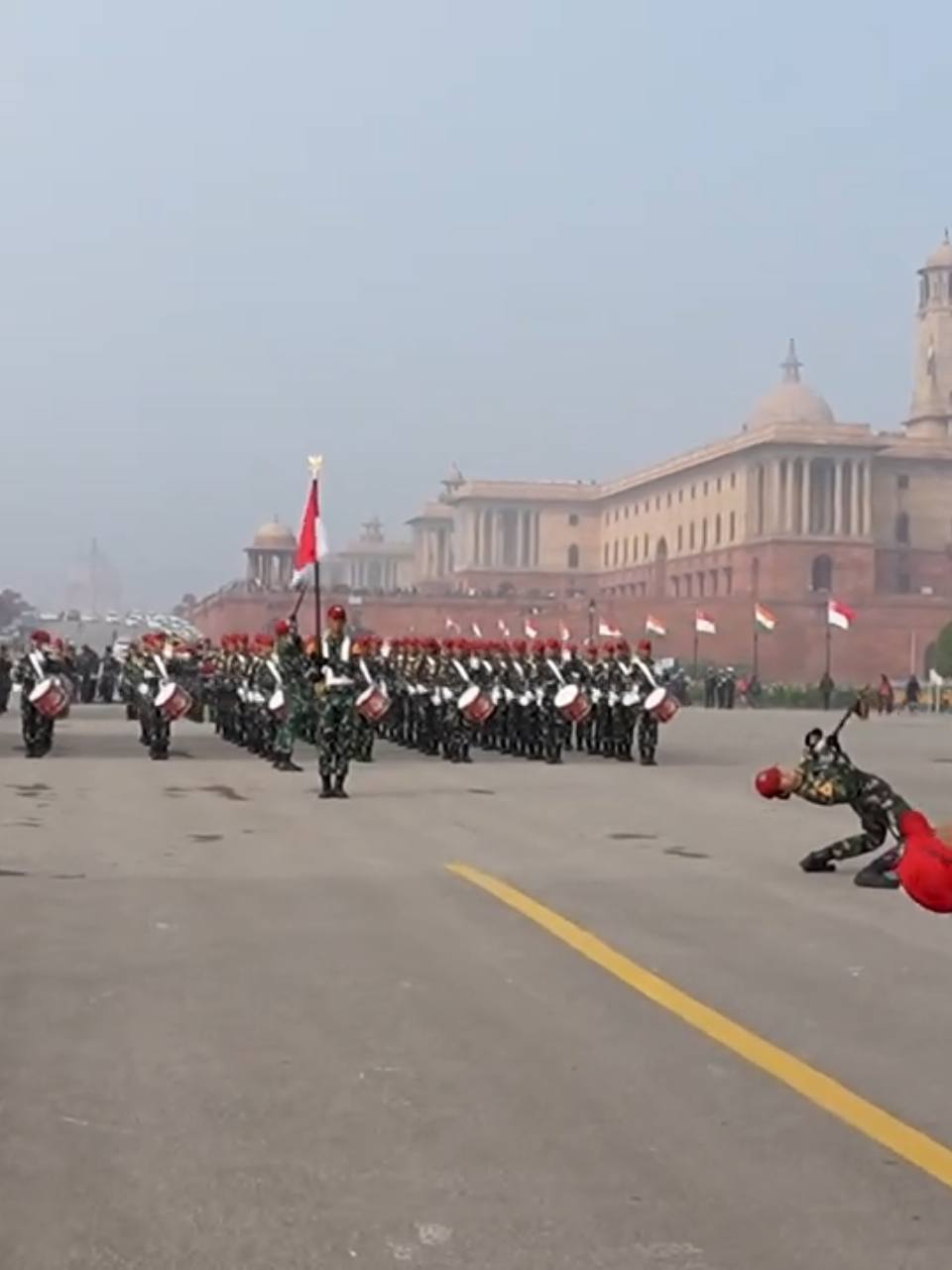 Gladi kotor TNI pada acara India Republic Day 2025 🇮🇳🇮🇩 #tni #tniindonesia🇮🇩 #tniad #indianarmy #indianarmylover #indiarepublicday #indianrepublicday #indonesia #india #tnial #tniau #kemhan #prabowo 