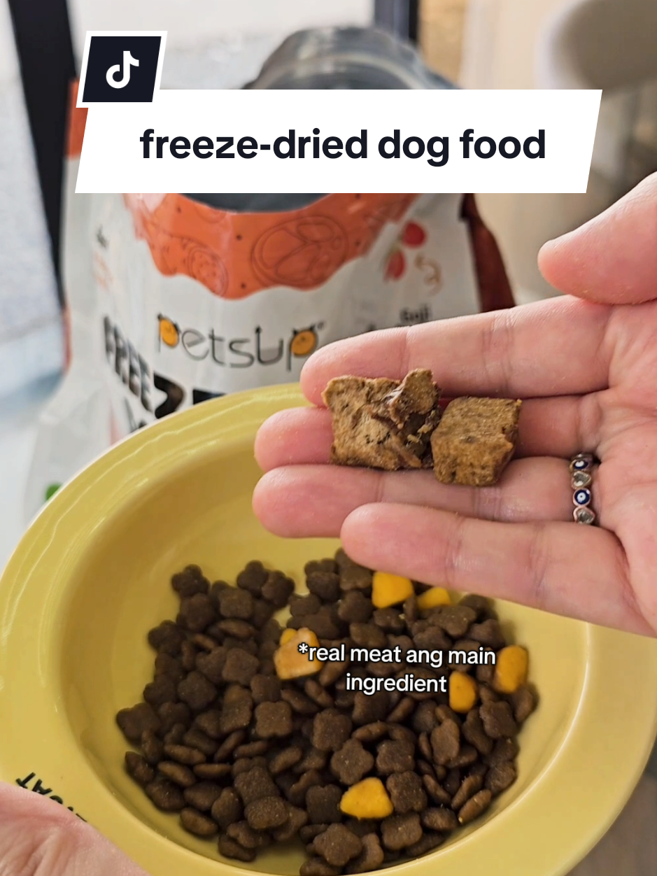 eto ung dog food na may freeze-dried food toppers ng kasama, para may ulam na ang mga alaga natin 🥹 #petsupfreezedrieddogfood #petsupdogfood #dogfood #dogdryfood #dogkibble #kibble 