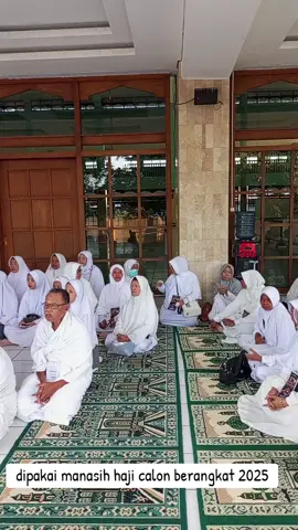 secara rutin, semua kbihu melakukan manasik haji di hari libur, Sabtu dan Ahad