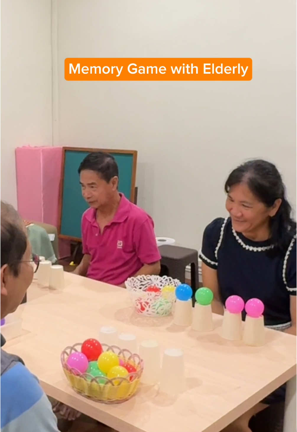 Memory games are more than just fun—they’re beneficial for elderly health! Here’s why: 🧠Mental Stimulation: Enhances cognitive abilities. 📝Memory Enhancement: Improves recall and mental sharpness. 🗣️Social Interaction: Promotes social engagement and connections. 🥰Mood Boost: Provides enjoyment and reduces feelings of isolation. Join us for memory games at Kampungku and keep your mind active and sharp! 🧠✨ #petalingjaya #elderlycare #parentsday 