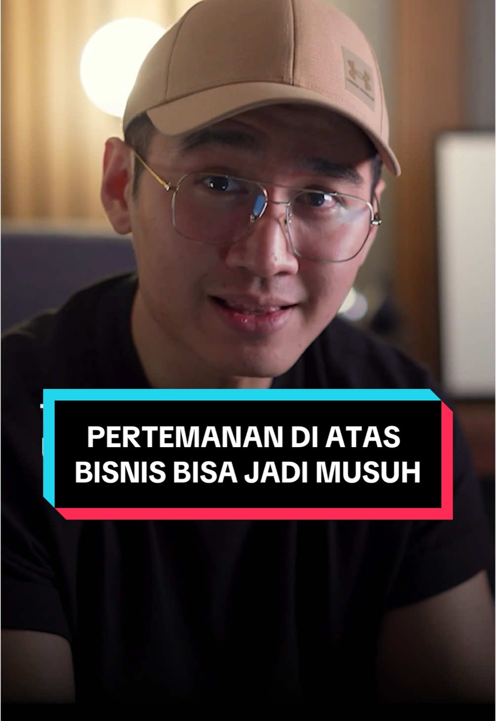 pertemanan yg dibangun di atas bisnis bisa jadi hal yg sangat amat indah, tapi kalo bisnis yg dibangun dari pertemanan bisa jadi murder  #raymondchin #pertemanan #temen #teman #bisnis 