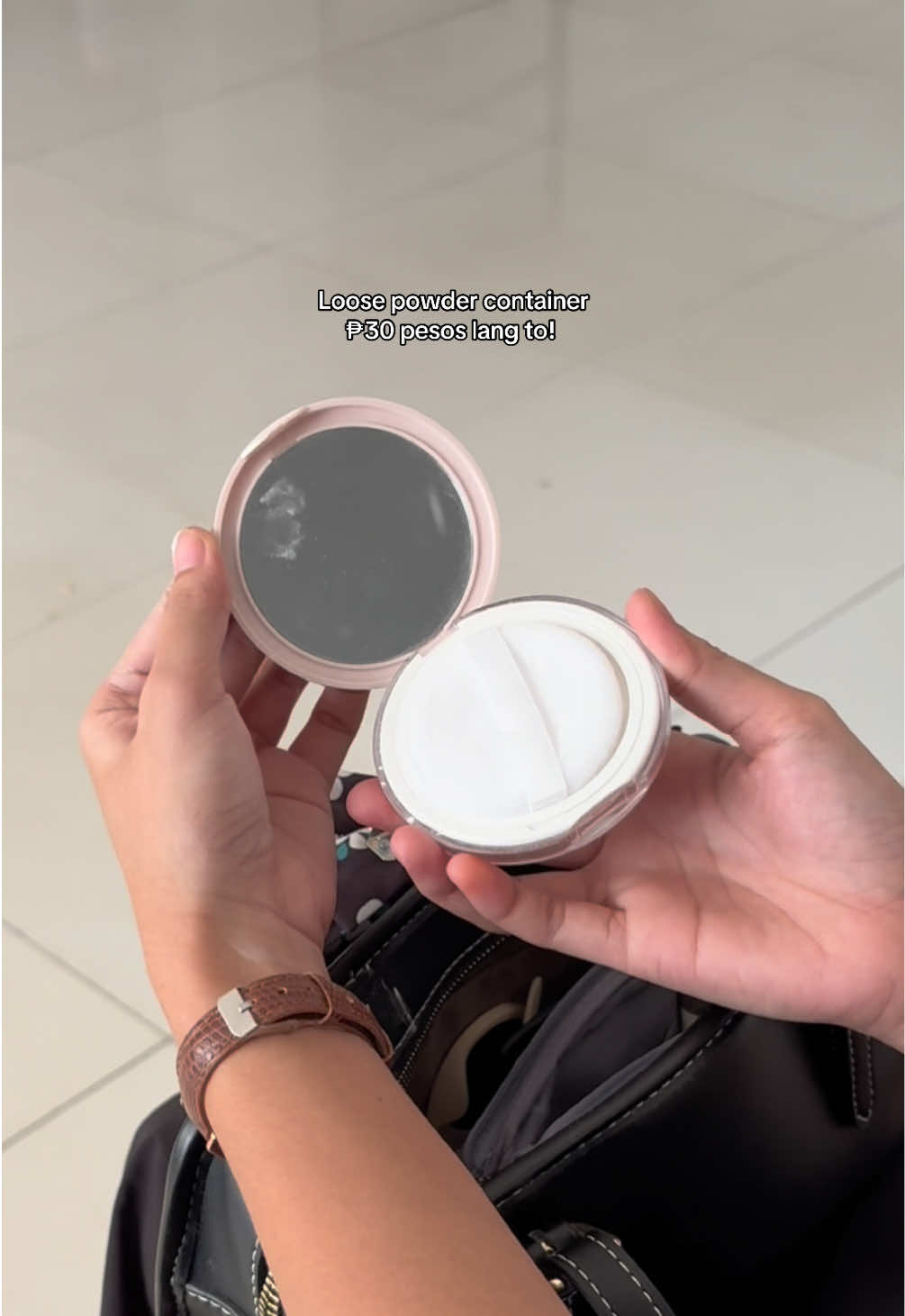 transfer your powder in this convenient compact container!!  #powdercoating #loosepowder #powdercase #fypp #viral #tiktokfinds 