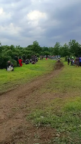 latihan pertama pasca sembuh  🥰🥰🥰🤩🤩🤩..! #bukitcintapeleyan #bukitcintasitubondo #fyppppppppppppppppppppppp #peleyankapongan #fyp #hjr #motocross #situbondo #situbondohits 