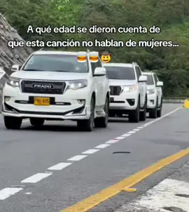 Comenta desde que edad 🤠🥃 #parati #lostucanesdetijuana #camionetasmamalonas #toyotas #txl #toyotatxl🔥🤠🏜 #corridos #colombia🇨🇴 #viral 