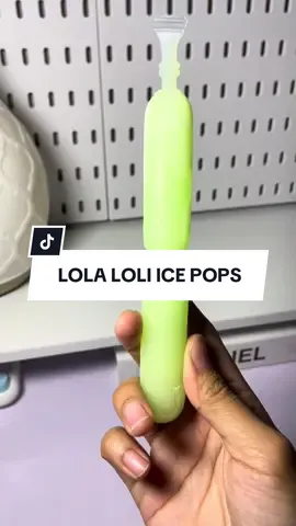 Makan time cuaca panas memang nikmat! Ice pops Lola Loli diperbuat daripada natural color dan tanpa bahan pengawet 🍓🍇🍑🥭🫐 . #icepops #popsicles #lolaloli #lolaloliicepops #icecreammalaysia #tanpapewarnatiruan 