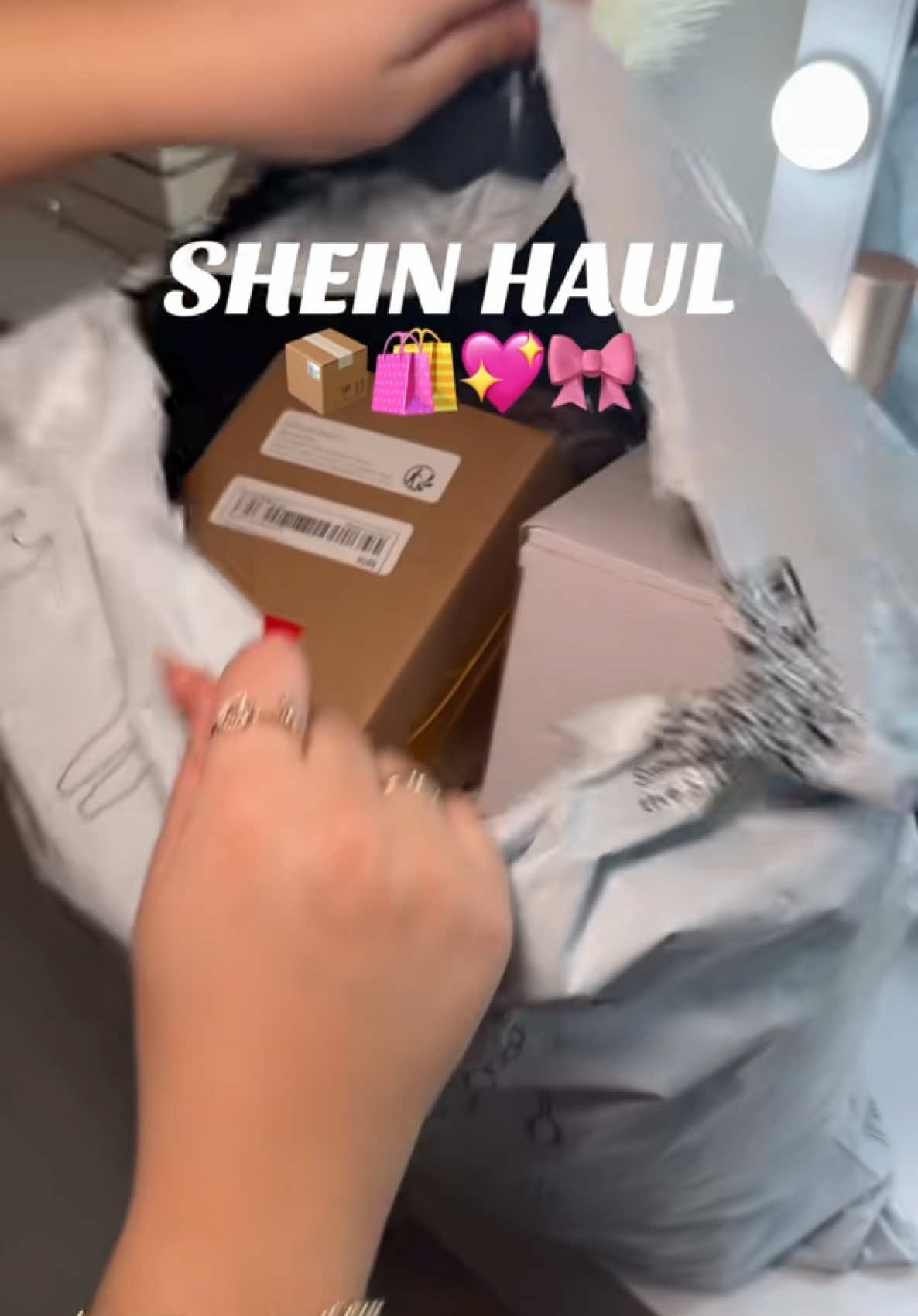 @SHEIN haul 📦🛍️🎀  #fyp #fyppp #shein #sheinmusthaves #sheglamhaul #makeup #viral_video #trendin #unpackwithme #asmr #asmrsounds #obsessed #aestheticvideos #opening #openwithme 