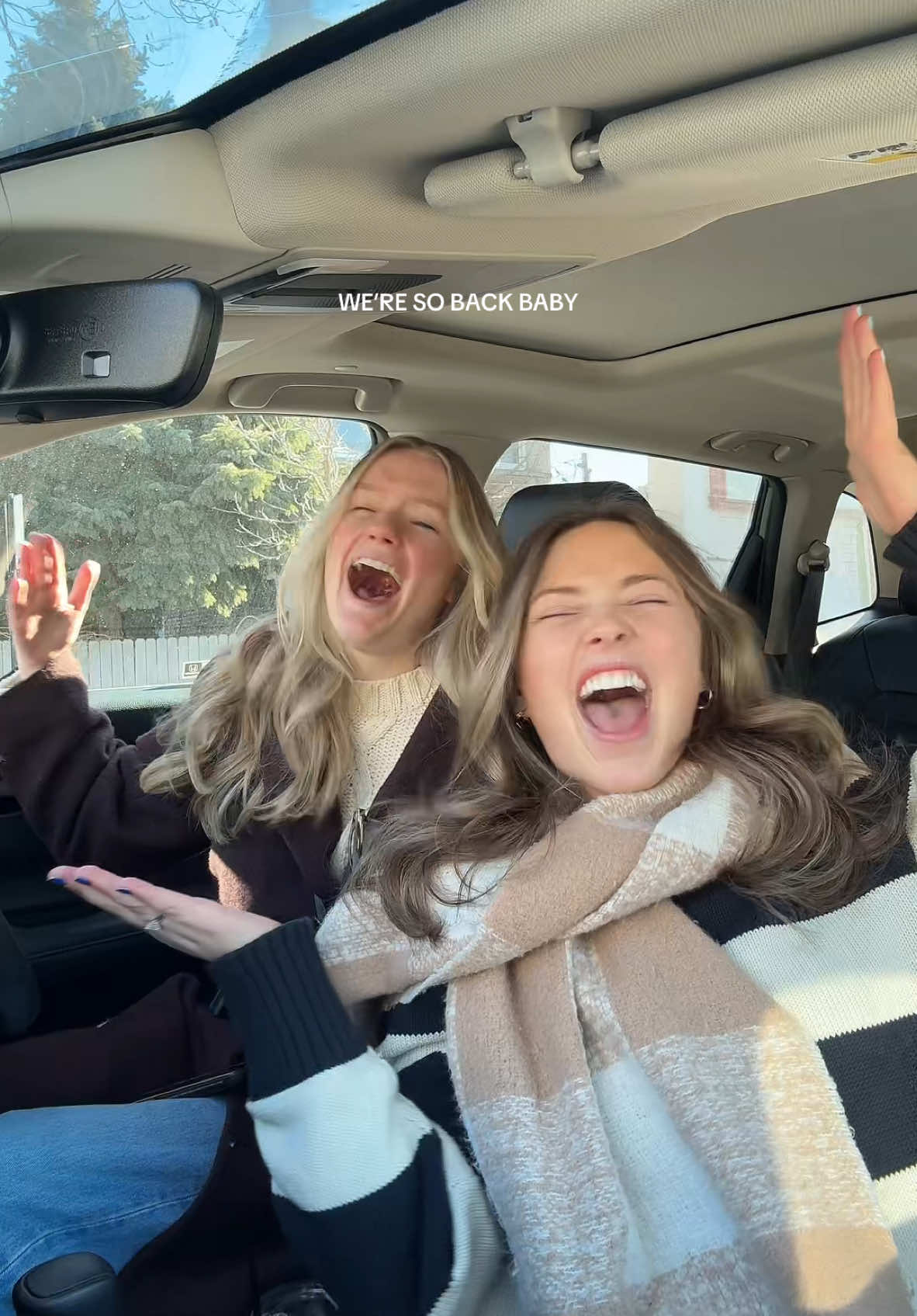 Do we think we’re here for good? @Grace Stoddard #us #wereback #usa #usa_tiktok #fyp #chicago 